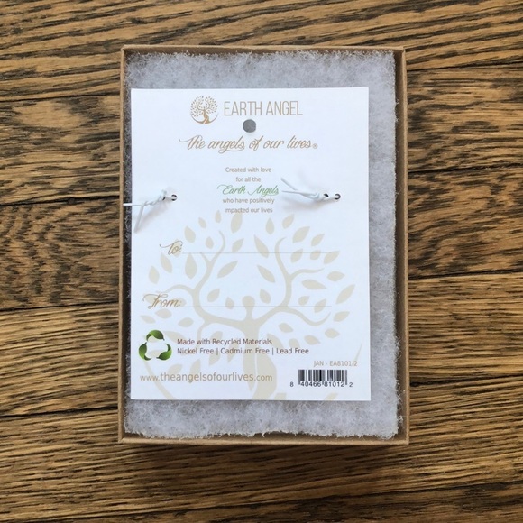 NEW January Garnet Earth Angel Adjustable Bracelet - Picture 4 of 4